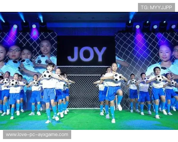 蓝军远征巴库：结构化控球与汗血宝马的宿命对决