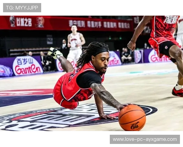 广东队新赛季阵容调整，期待外援麦考尔突破表现